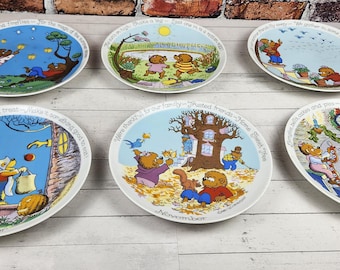 YOU CHOOSE Vintage Berenstain Bears Month Plate, 1983