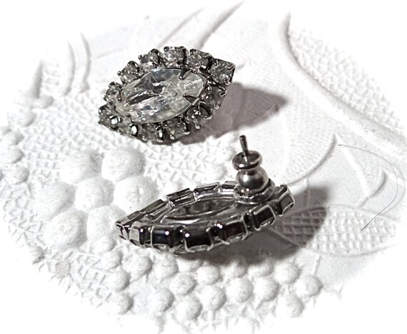 Rhinestone Post Earrings Cluster Earrings Vintage… - image 5