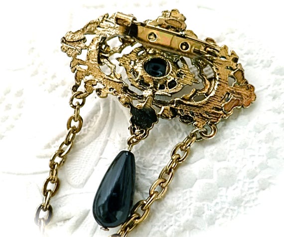 Victorian Brooch Costume Jewelry Gold & Black Pin… - image 5