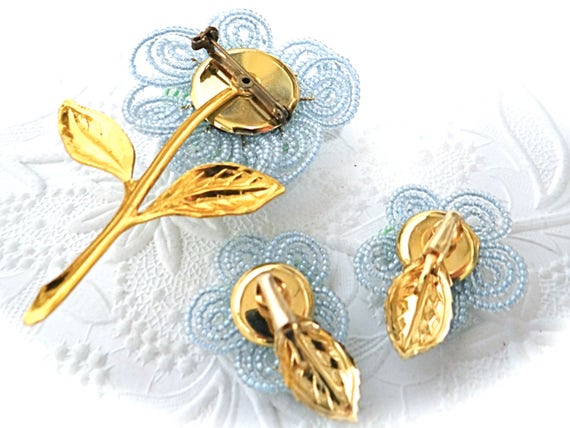 Ancienne Broche Avec Perle - Vintage, Occasion - Pin's, Pas Collier Ni Boucle D'oreille