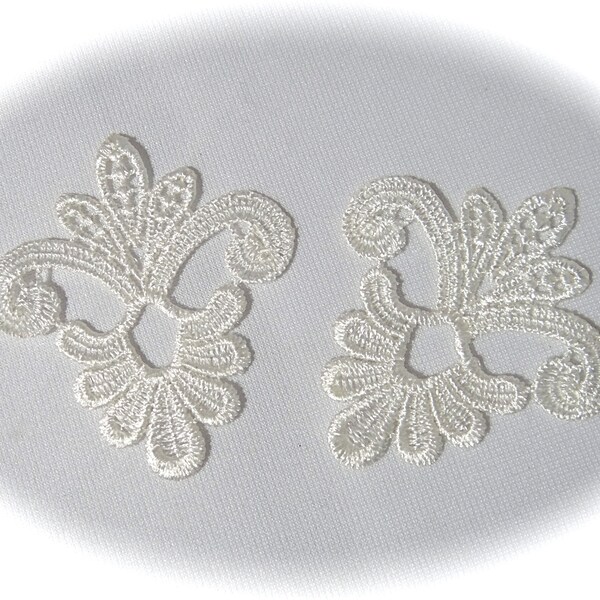 2 Off White Lace Appliques Fleur De Lis Applique Sewing Trims AP-123