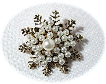 Gold Pearl Snowflake Pin Costume Jewelry Vintage Brooches Holiday Jewelry VA-130