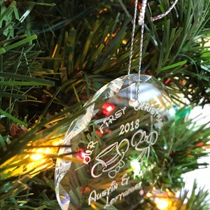 Our First Christmas Couples Mouse Ears First Names Christmas Wedding Ornament immagine 6