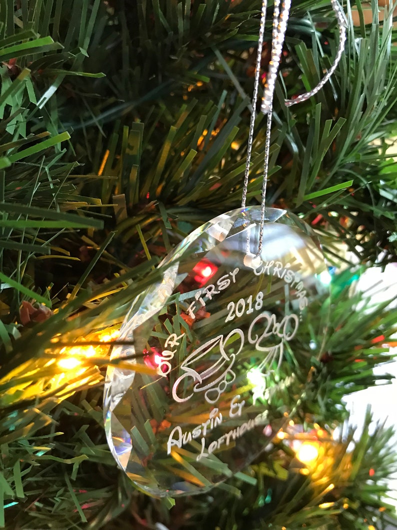 Our First Christmas Couples Mouse Ears First Names Christmas Wedding Ornament immagine 6