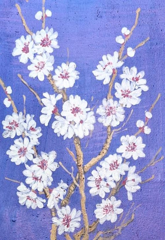 Lovers' Journeys Begin In Twilight Meetings