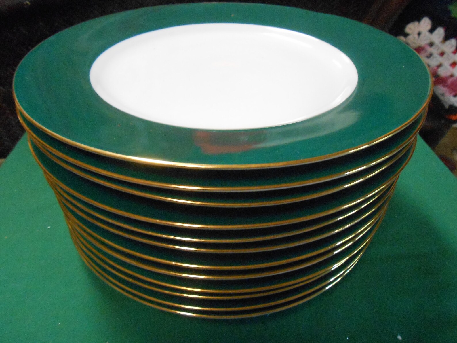 12 Dinner Plates by Ten Strawberry Street by Monno Etsy