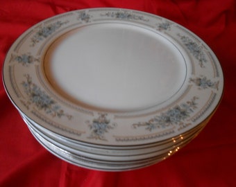 WADE Porcelain China ELINGTON Pattern- 8 Dinner Plates