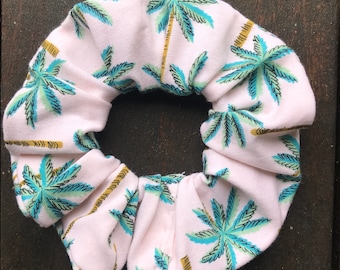Palm tree scrunchies, Palm tree scrunchie, Palm tree pattern scrunchie, Palm tree hair accessories, Palm tree gift