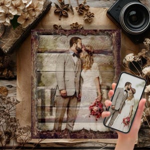 Round Wood Photo Frame: Farmhouse Style - 5th Anniversary Gift