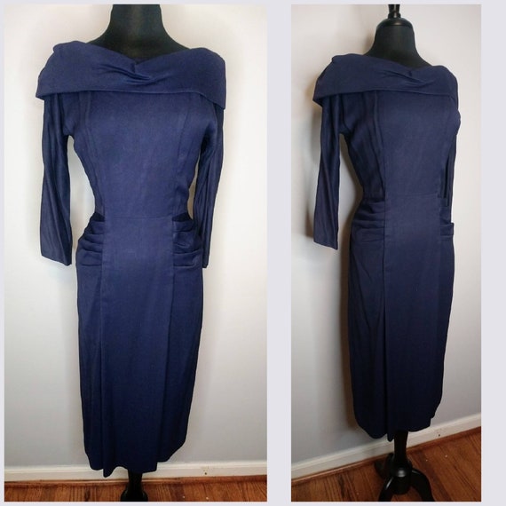 1950's 50s Inky Blue Wiggle Dress / Navy/ Sexy Bo… - image 5