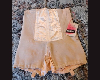 VOLUP 1940's Tru Balance Peach Pink Girdle / Panty Girdle / New With Tags 40s 1959's 50s Rare NWT