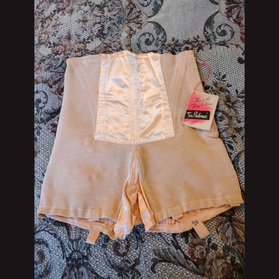 VOLUP 1940's Tru Balance Peach Pink Girdle / Pant… - image 1