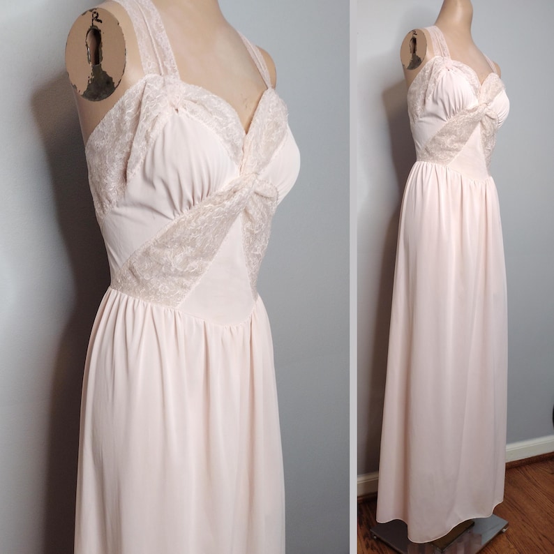 1950's SCHIAPARELLI Slinky Light Pink Nylon Nightgown / Designer ...