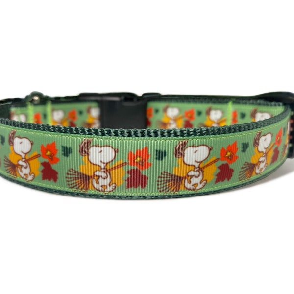 Beagle - Leaves - Fall - Seasonal - Green - Dog Collar - 1" or 3/4" Wide