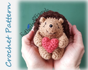 Hedgehog Crochet Pattern - amigurumi valentines heart