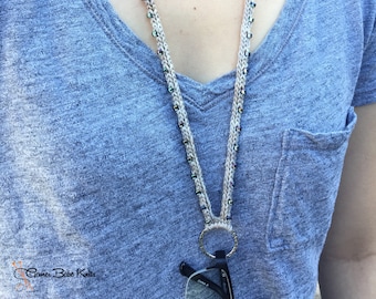 Kelby Eyeglass Holder (knitting pattern pdf)
