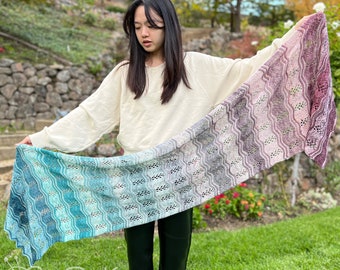 Carolyn Wrap (knitting pattern pdf)