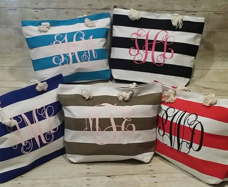 Bridal Tote Monogram Beach Tote Monogrammed Beach Bag Bridesmaid Gift Sorority Gift Bridal Gift Navy and Coral Wedding