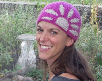 CROCHET PATTERN: Easy Breezy Flower Cap