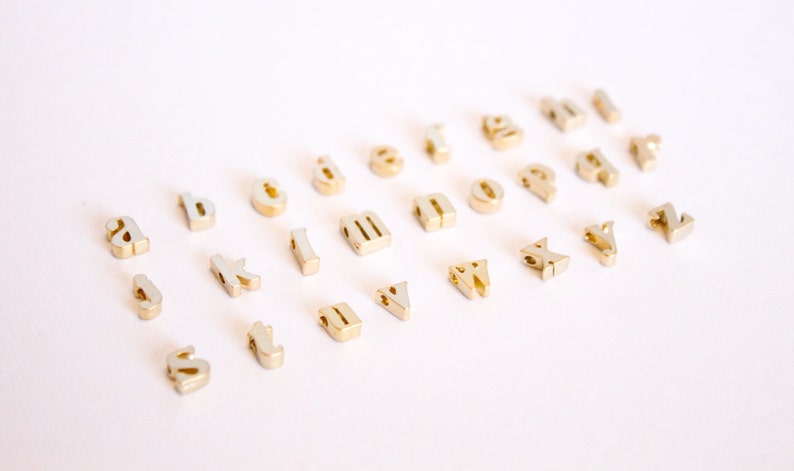 Initial Connector GP-043 16k Gold Plated Brass 4.8mmx5.7mm Alphabet Bead Letter Charm 1 Piece r Charm Lowercase Letter Charm