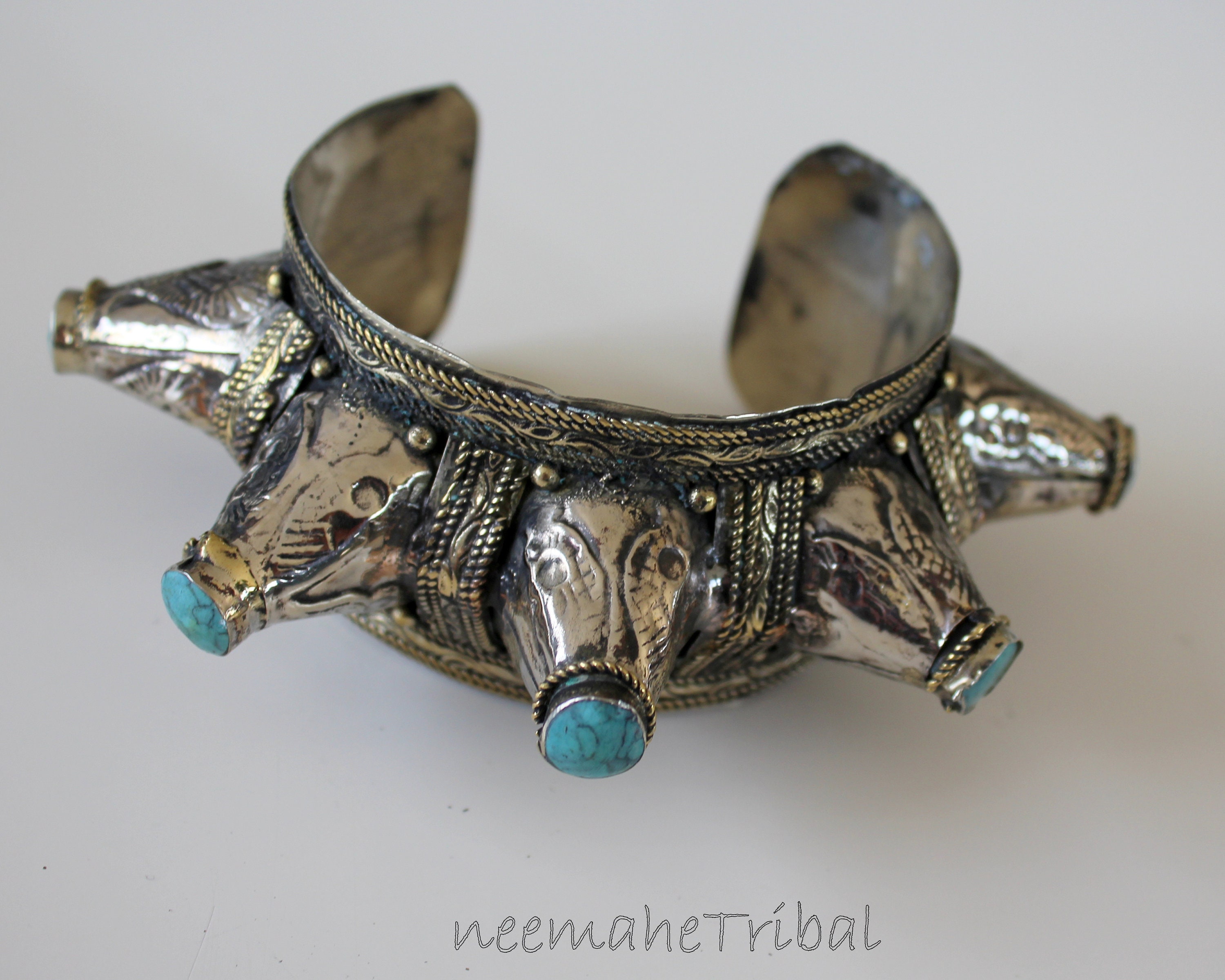 Monster Vintage Native American Navajo Blue Warrior Turquoise Sterling Silver Bracelet Old Monster Vintage Native American Navajo Blue Warrior Turquoise Sterling Silver Bracelet Old
