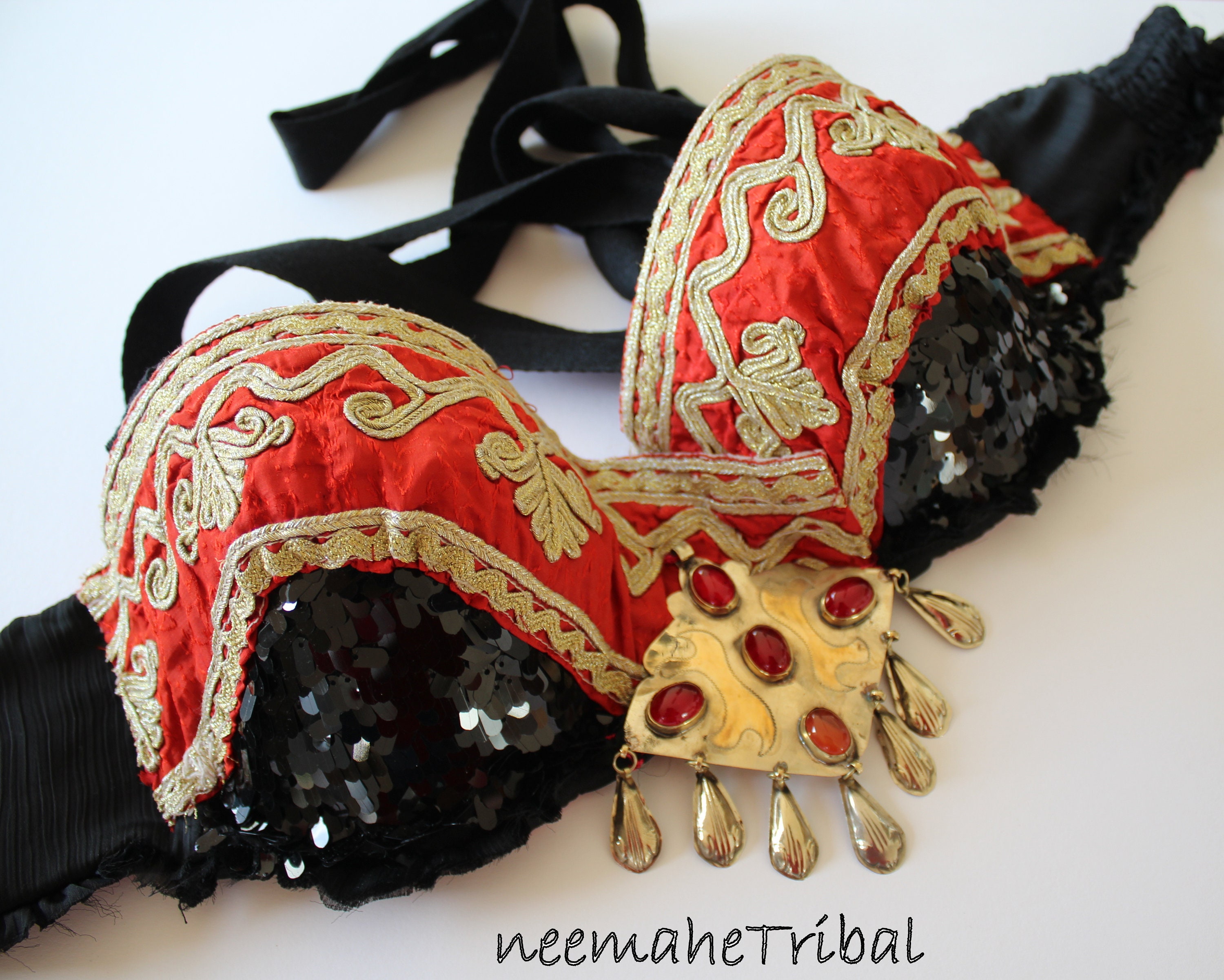 Western Fashion 2982-RED Tribal Bra with Pendent, Black & Red - One Size