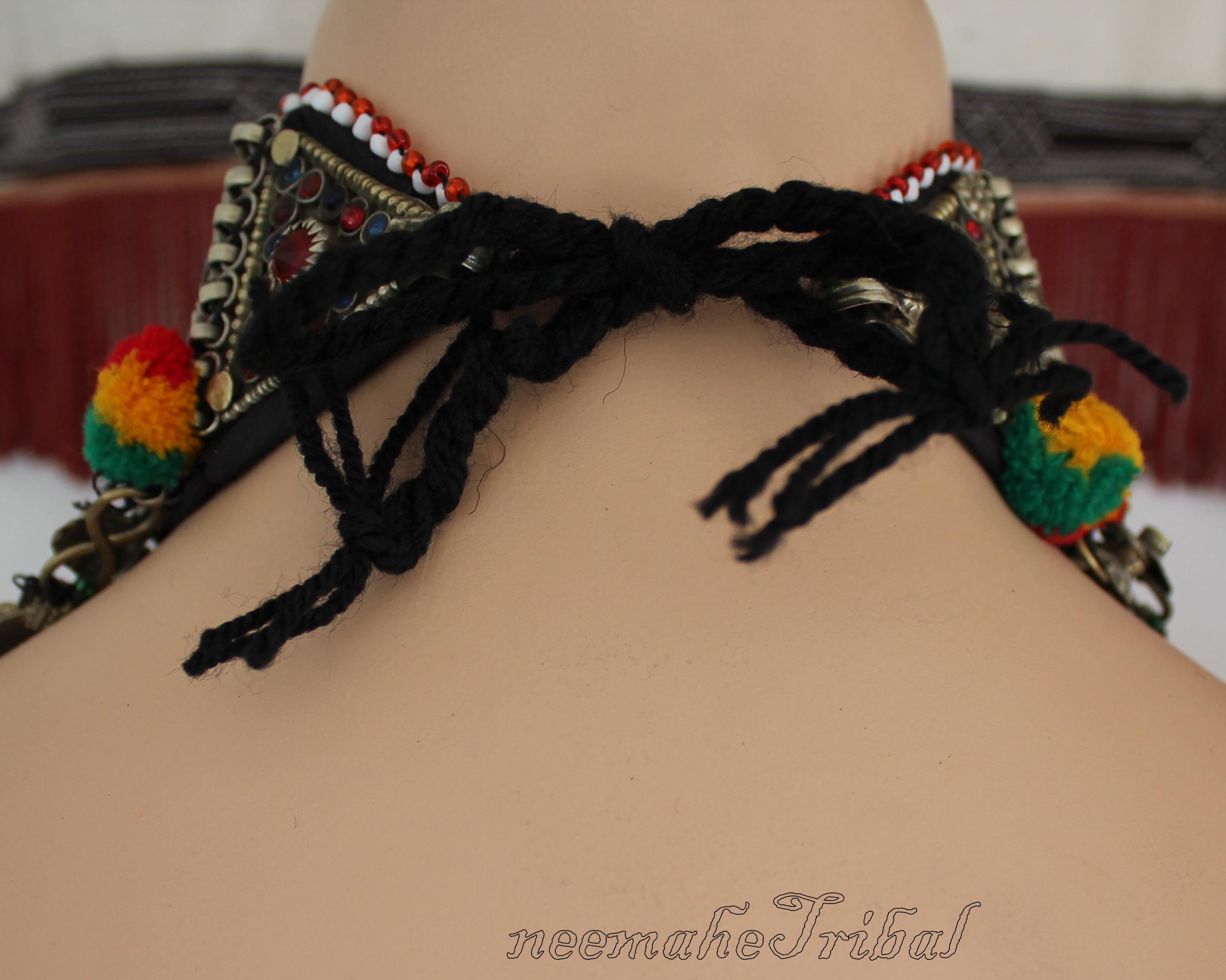 トライバルチョーカー、ヴィンテージ クチ ノマド ネックレス、ベリー