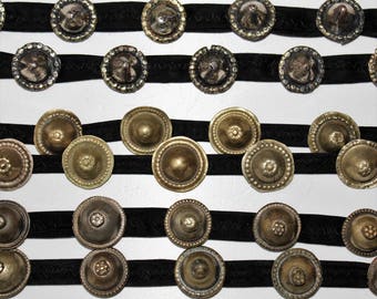 Tribal Buttons, 39,37 " long Strand of Vintage Tribal Buttons