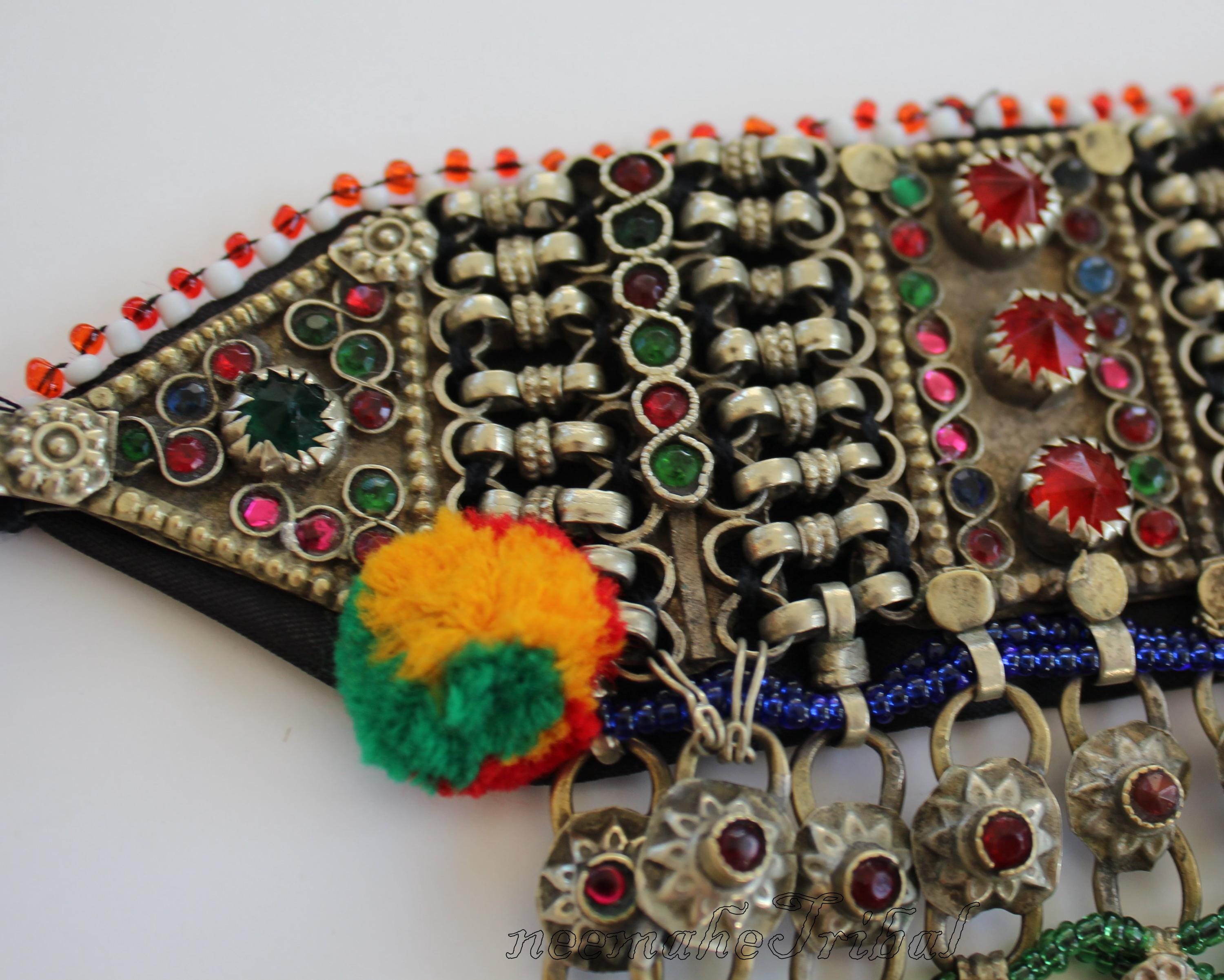 トライバルチョーカー、ヴィンテージ クチ ノマド ネックレス、ベリー