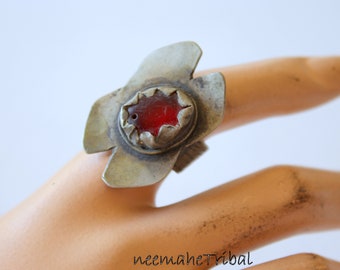Old Turkmen Tribal Ring with Red Glass JEwel, US Size 8 1/2, Nomad Tribal Jewelry, Tribal Fusion, Vintage Ethnic Ring for LARP, Cosplay
