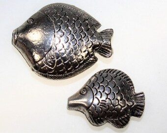 Metal Fish Beads, Set of 2 Beads, Silvertone Fish-shaped Beads