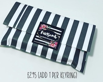 Gift box & packaging option - ADD ON ITEM - cannot be purchased without ordering a keyring