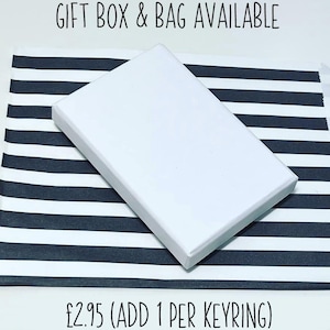 Gift box & packaging option ADD ON ITEM cannot be purchased without ordering a keyring image 5