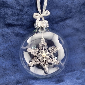 Quilled Snowflake INSIDE Clear Glass Disc Ornament