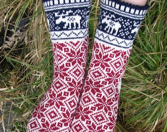 Christmas socks warm socks Wool socks  Christmas present Norwegian pattern knitted socks gift for women gift for men Fair isle pattern