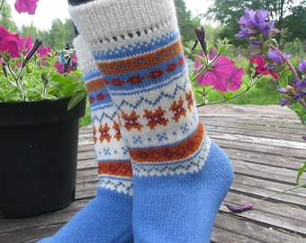 knit socks wool socks knitted socks Scandinavian pattern Norwegian socks Christmas socks gift to man. gift to woman men socks Women socks.