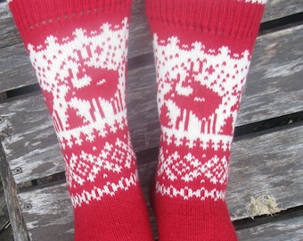 Wool socks with deer, Knit socks, red socks, Christmas socks, Norwegian socks, Christmas gift, men's socks, women's socks, unisex socks
