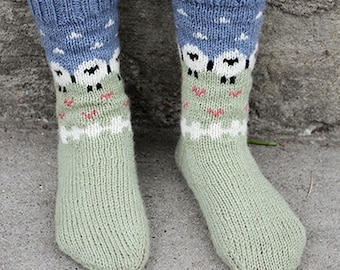 knit socks Wool socks Christmas gift Norwegian  Christmas socks  knitted socks. gift to man. gift to a woman. men's socks. Women's socks