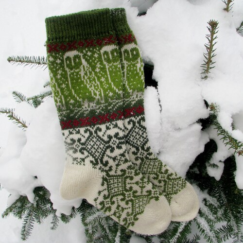 Chaussettes en tricot hiboux Chaussettes en tricot Chaussettes en laine Chaussettes longues Chaussettes norvégiennes. Chaussettes de Noël. cadeau à l'homme. cadeau à une femme. chaussettes pour hommes. chaussettes pour femmes