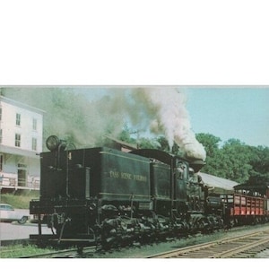 Postal de Virginia Occidental con locomotora número 4 del ferrocarril escénico Cass