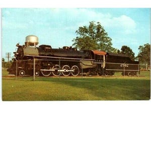 La locomotiva 2542 dell'Illinois Central si trova nel parco cittadino di McComb, Mississippi, cartolina