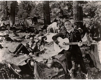 Gene Autry Singing Cowboy Western Star Publicity Picture Photo Print 8 x 10