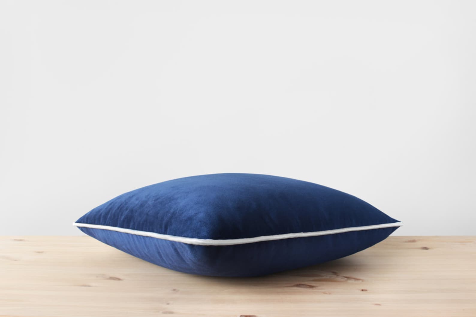 Navy Velvet Pillow Cover With White Cording Navy and White Etsy Canada