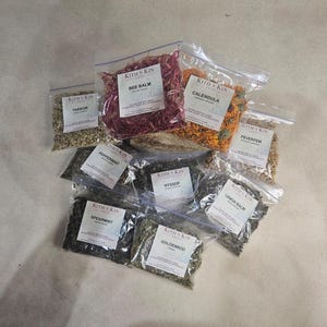 Torkade örter i bulk, ekologisk ringblomma, hantverksmaterial, naturlig potpurri, ingrediens i botaniskt te, lös citronmeliss, grönmynta, rökelsetillverkning