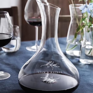 Personalized Wine Decanter Set, Custom Engraved Anniversary & Wedding Gift, Elegant Wine Carafe, Housewarming Keepsake