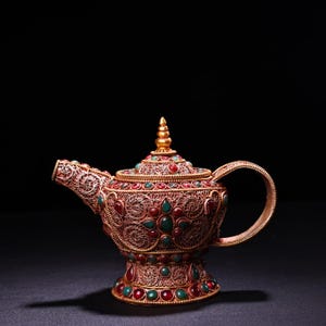 Chinese antique handmade carved pure copper gilt inlaid with gems teapot,wine pot ornaments,precious and exquisite