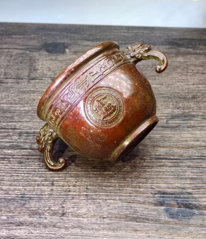 Chinese Pure Copper Hand Carved Dragon Statue Incense Burner,jar