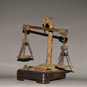 Chinese antique pure copper handmade inlaid gemstone dragon head statue Balance Scales,exquisite and precious,worth collecting