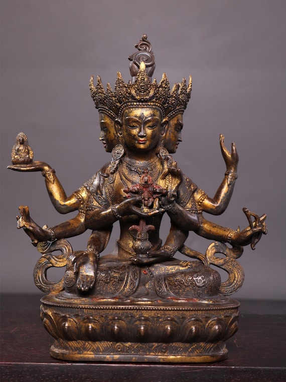中国のアンティーク手作り彫刻純銅ブロンズ三面八臂観音仏像装飾