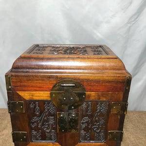 Chinese antique hand carved rosewood Fu character pattern jewelry box,storage box,treasure box ornament,collection and use